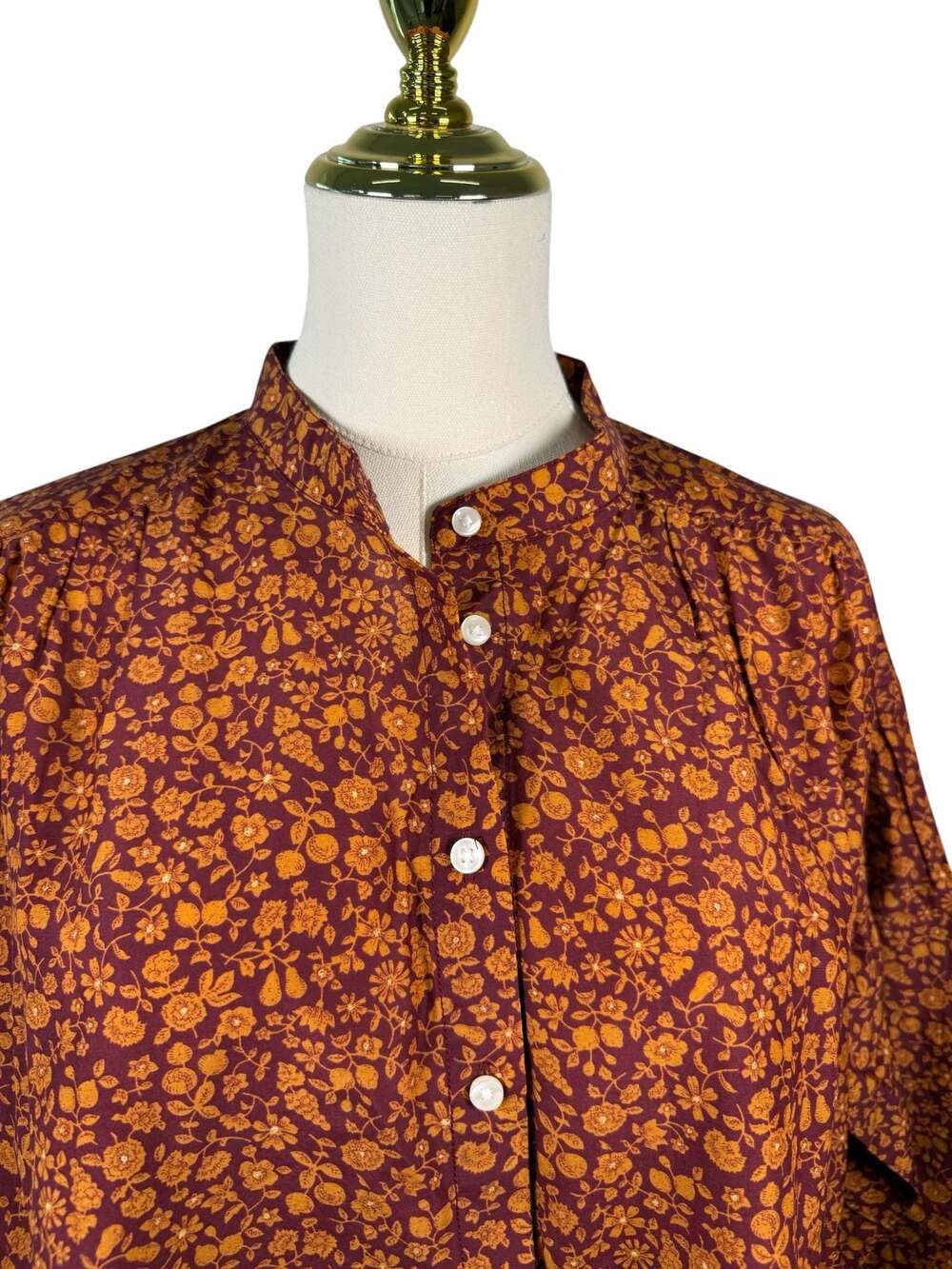 Birds of Paradis by Trovata Floral Button Down Shirt Size Small